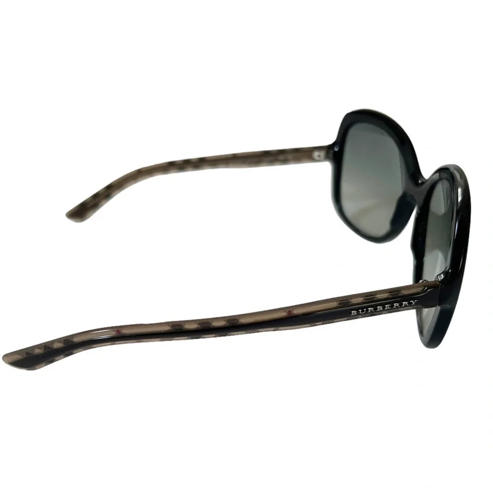 Burberry Women's Black Acetate Sunglasses Gray Gradient Lenses B 4077 3177/11 - Picture 5 of 10